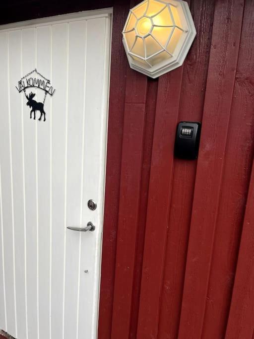 Mysigt Boende Naera Soederasen Ljungbyhed Exterior foto